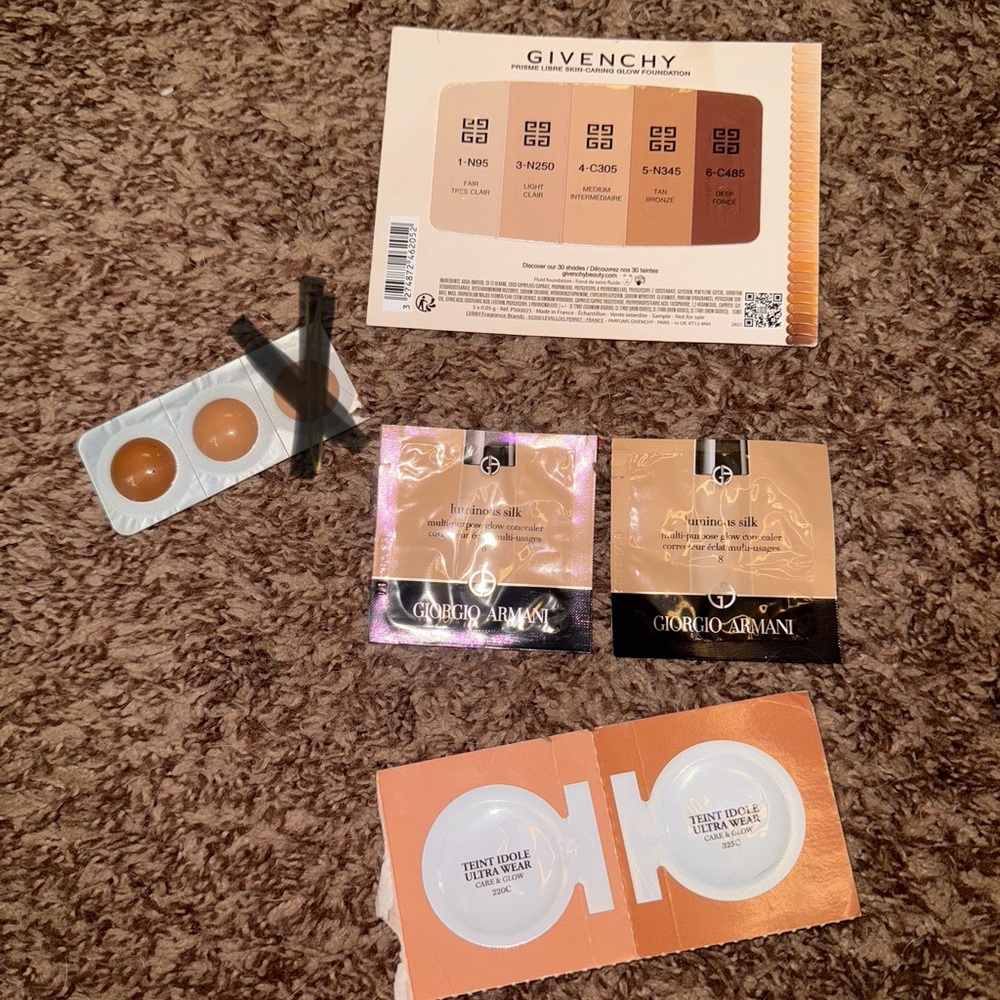 Foundation Sample Lot Givency, Armani, Makeup Forever, etc